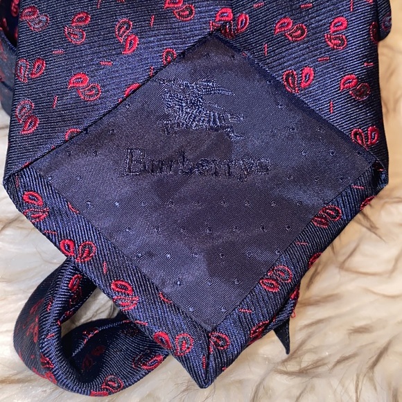 Vintage Burberry Blue & Red Paisley Tie EUC - Picture 5 of 10